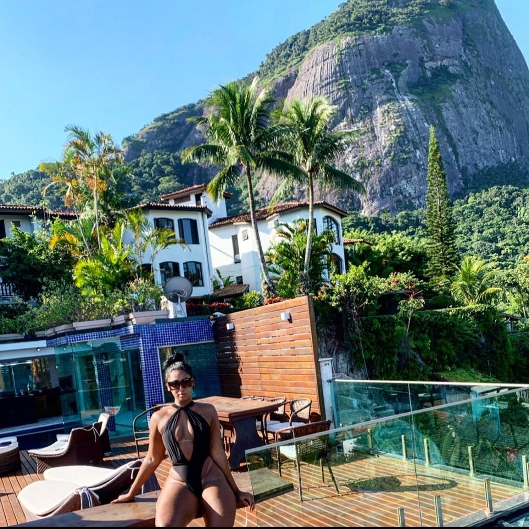 thays_nunez #dWvQTyrv