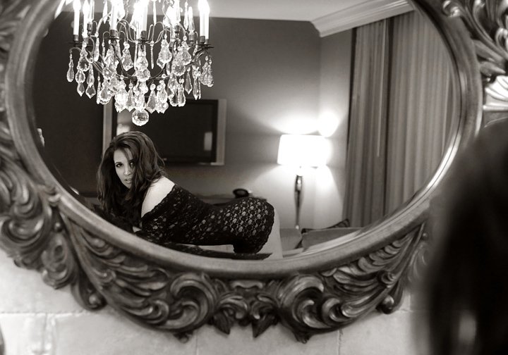 Fake Tits Executive’s Secret Modeling Photos #gi8xSfsr