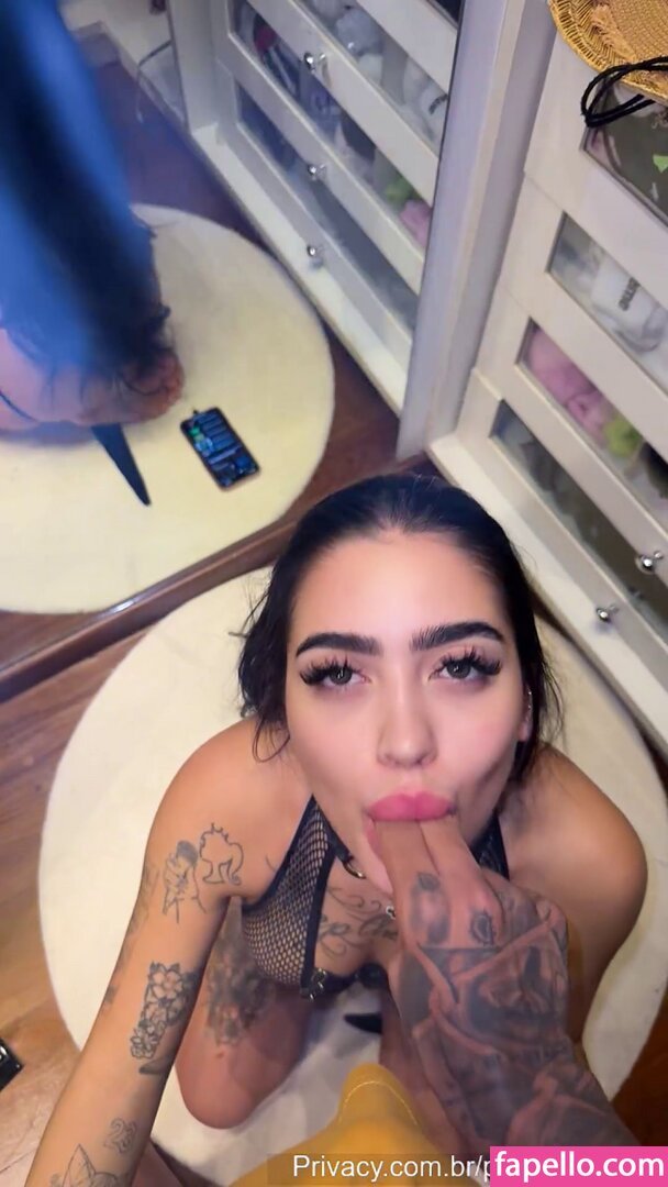 MC Mirella #EjE0mx5l