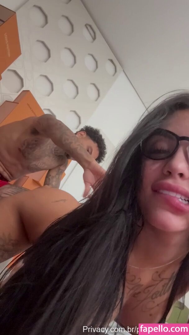 MC Mirella #qtOCLv7w
