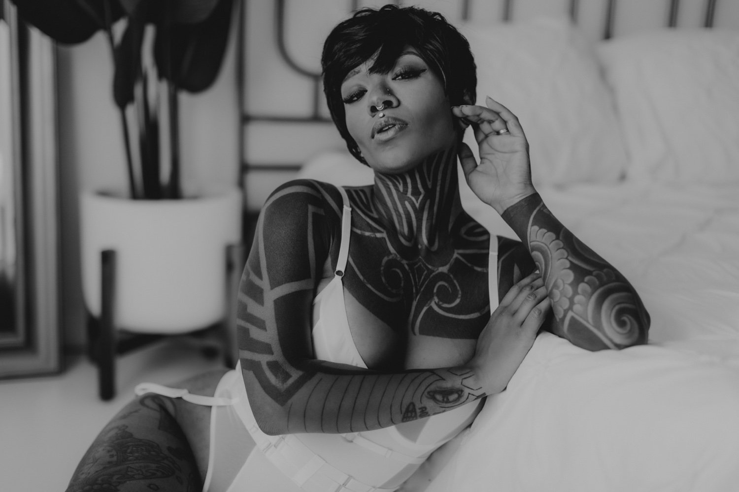 Tatted black beauty boudoir #KJrsPv62